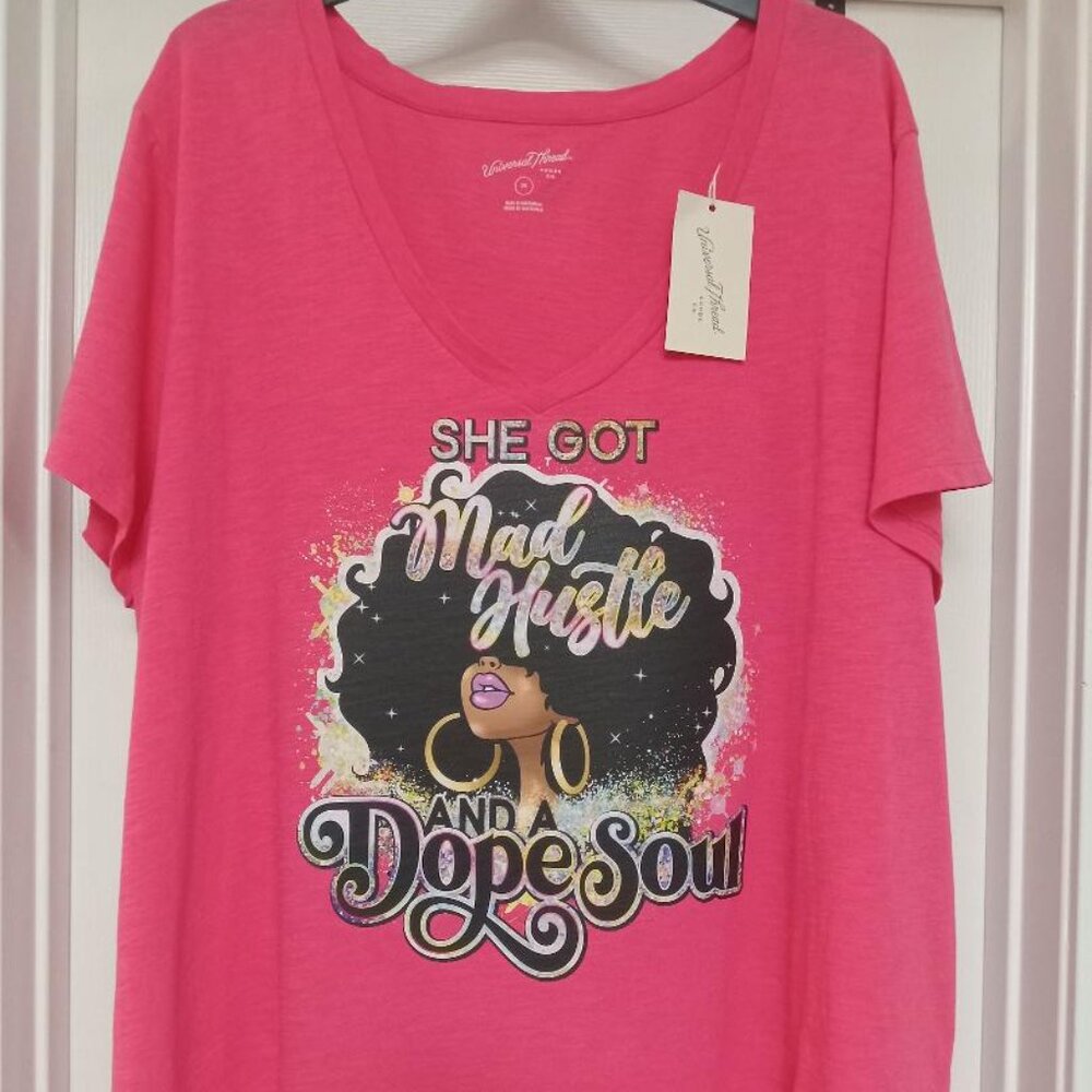 SHE GOT MAD HUSTLE AND A DOPE SOUL Graphic Print V-Neck T-Shirt Pink 3X